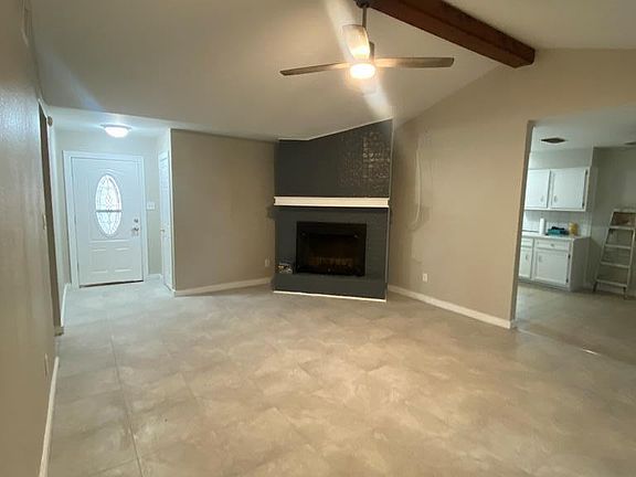 3rd image of 4012 S Houston Dr