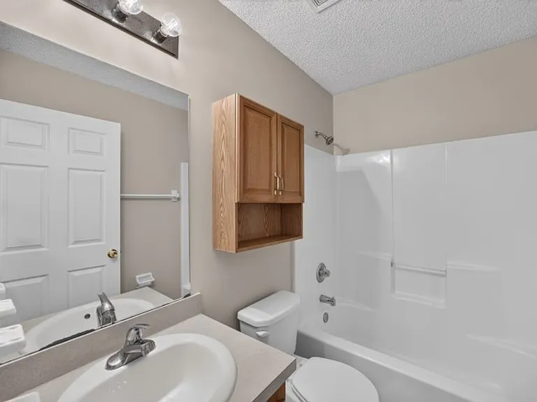 8519 Blazing Star Ct — Photo 19