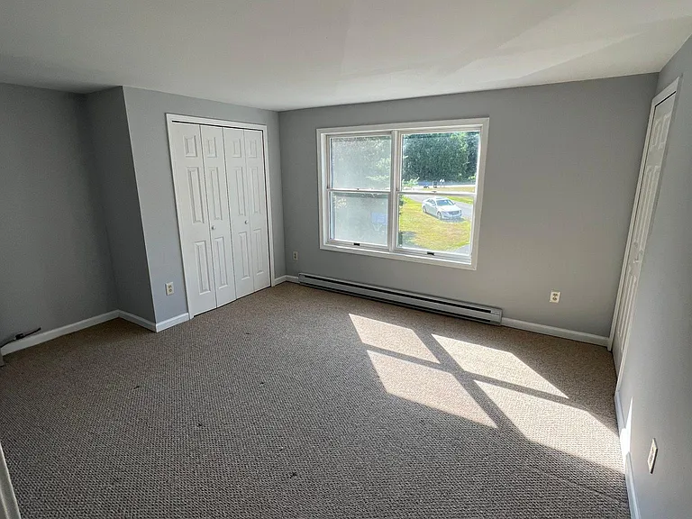 329 Grafton St — Photo 5