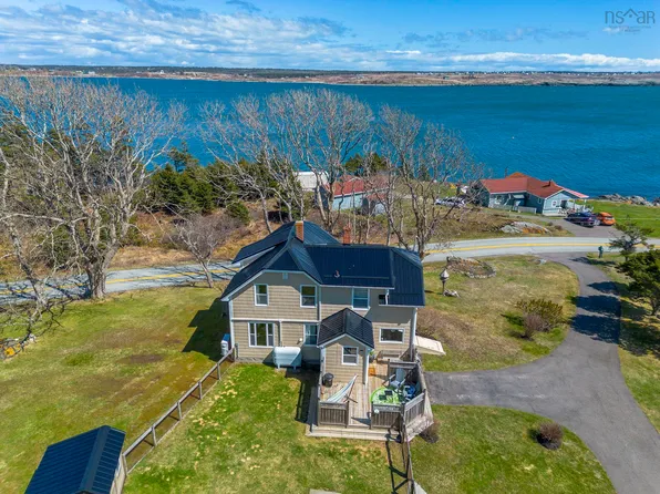 1772 Highway Cpe #304, Forchu, NS B5A 5G7