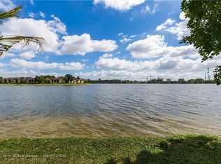 1241 SW 109th Ave, Pembroke Pines, FL 33025