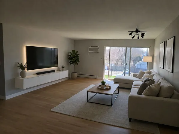 850 S Lorraine Rd APT 3J, Wheaton, IL 60189