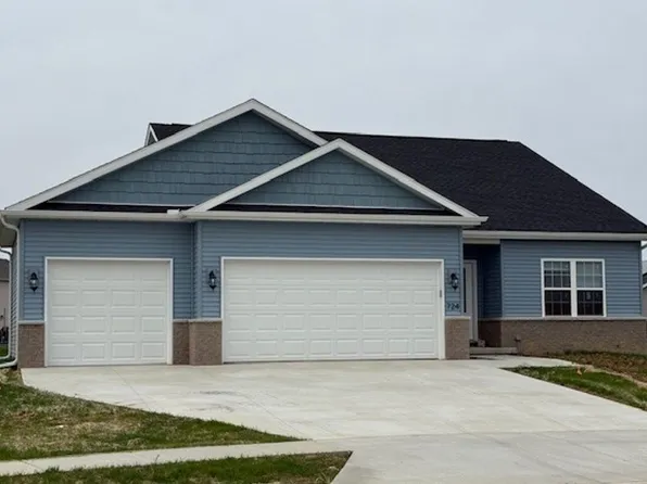 728 Stephanie Ct, Washington, IL