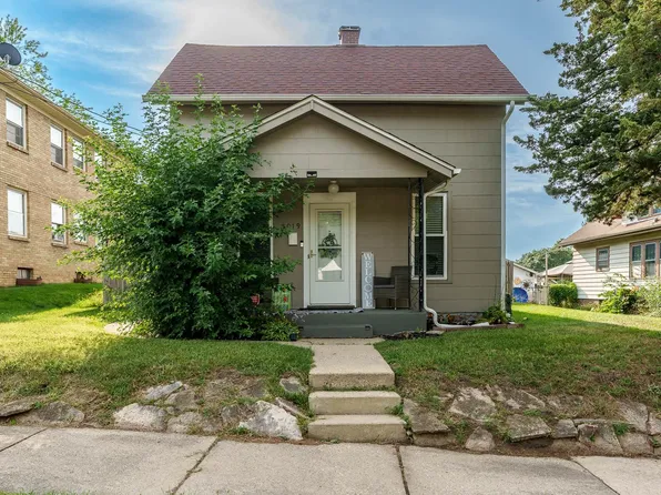 1019 17th St, Rockford, IL 61104