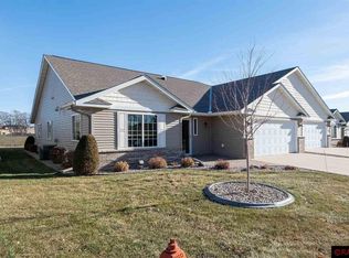216 Quail Path, Mankato, MN 56001