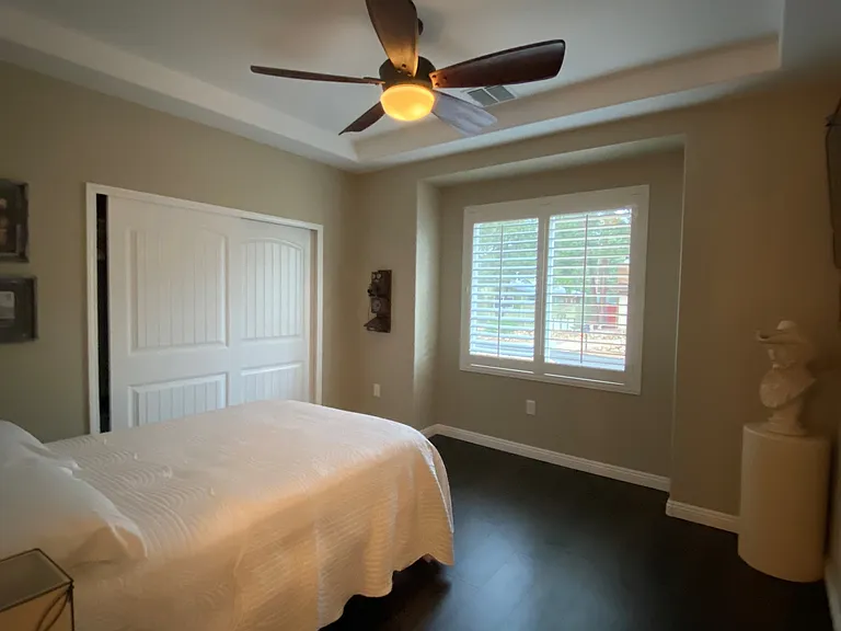 826 Hemlock Ave — Photo 8