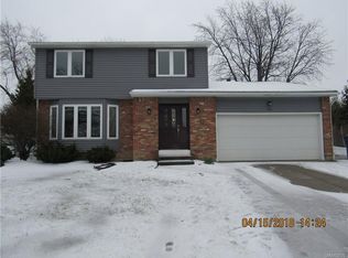 143 Shetland Dr, Williamsville, NY 14221