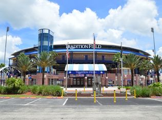 1425 SE Santurce Rd, Port Saint Lucie, FL 34952