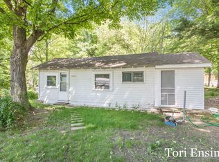 15142 Silver Beach Dr, Gowen, MI 49326