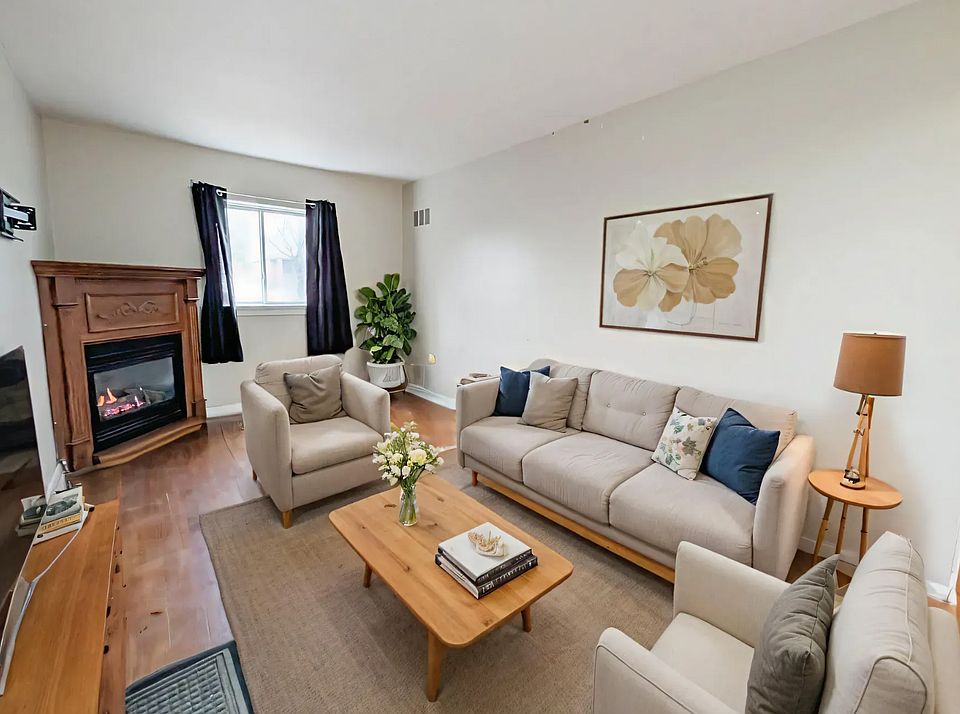 1st image of 55 Ann St #2