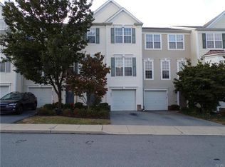 8521 Gateway Rd, Breinigsville, PA 18031