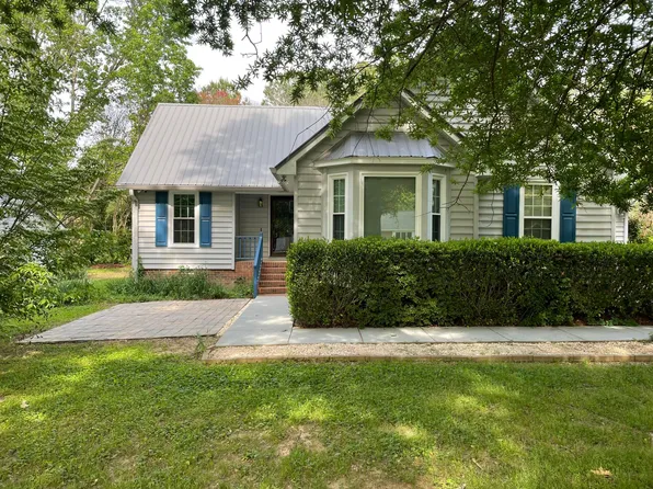 2143 Detroit Blvd, Sanford, NC 27332