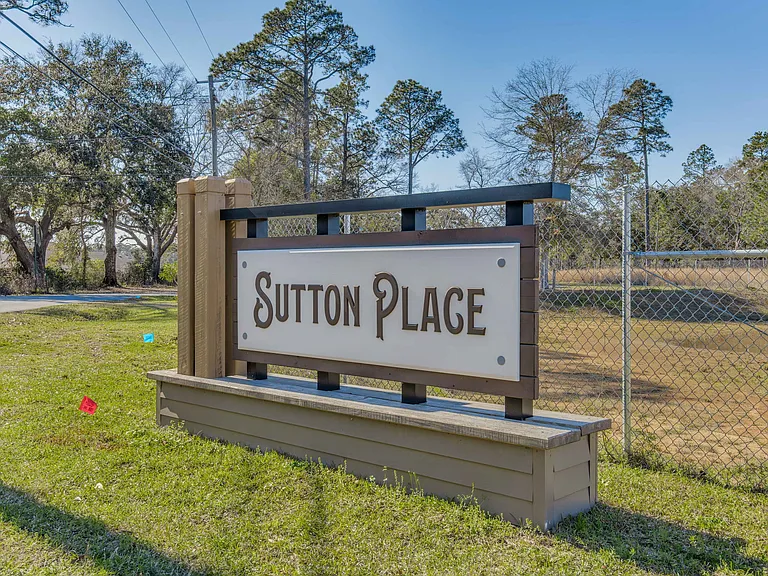 2528 Sutton Place Dr — Photo 44