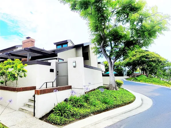 245 Old Ranch Rd #7, Seal Beach, CA 90740