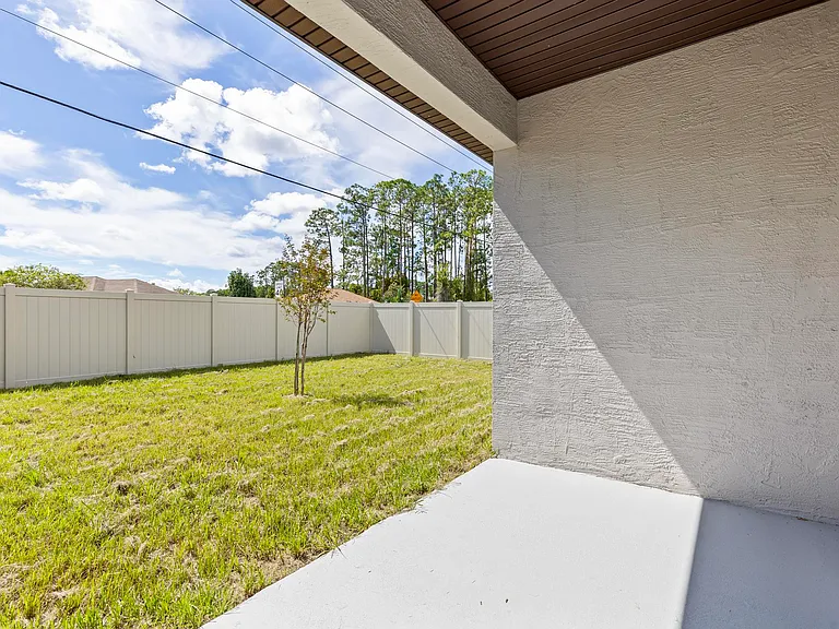 6 Emmons Ln — Photo 19