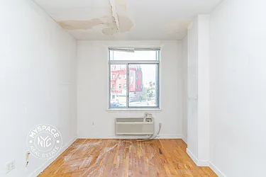 Rented by MySpaceNYC