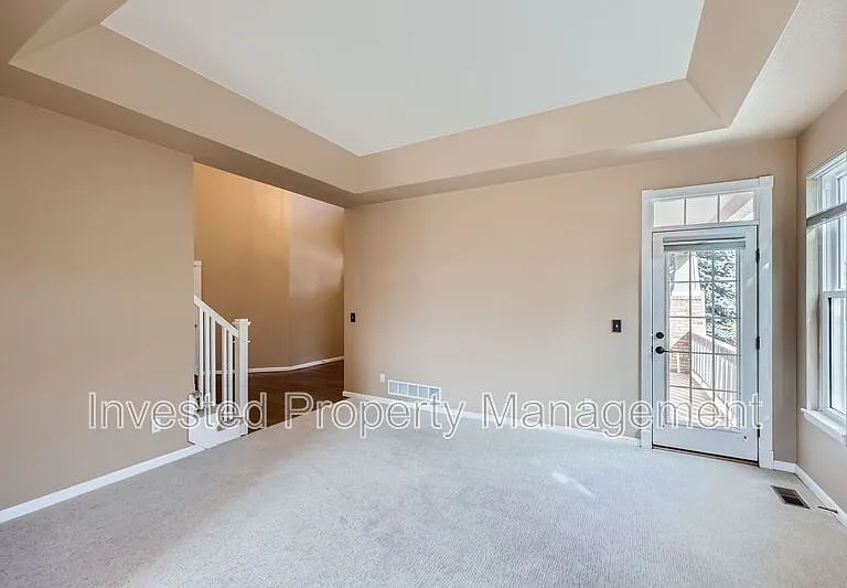 8819 Greensborough Pl — Photo 10