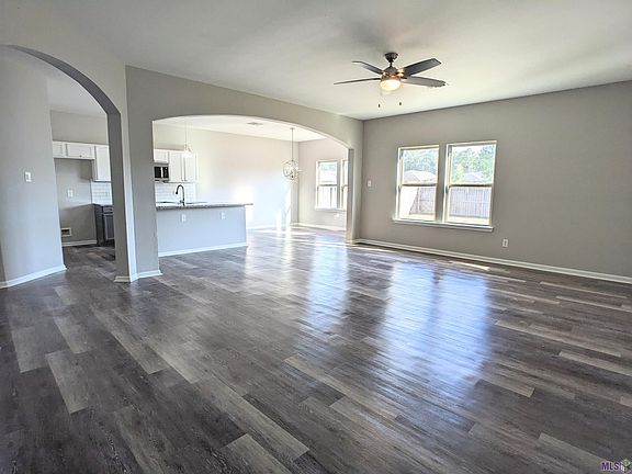2nd image of 13034 Catahoula Dr