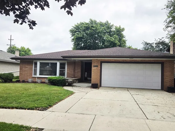 9605 S Kolin Ave, Oak Lawn, IL 60453