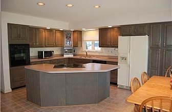 Spacious Kitchen