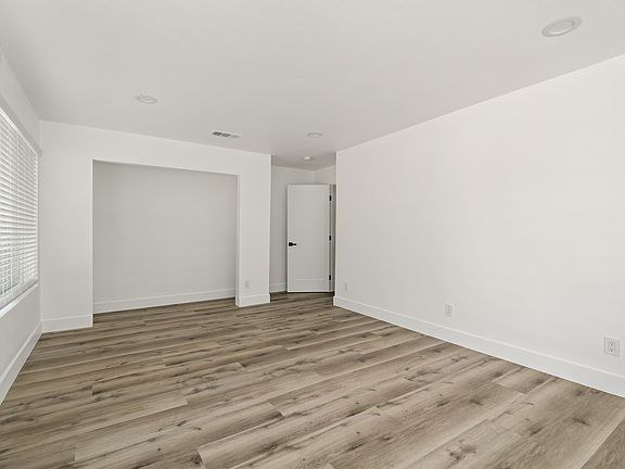 4th image of 14228 Coolbank Dr #1