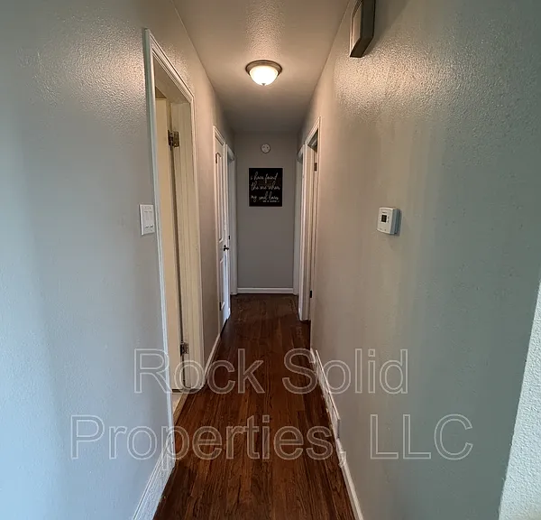 1008 Adams Ave — Photo 7
