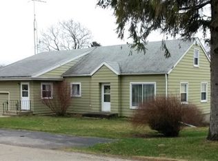 W2961 Walnut St, Juda, WI 53550