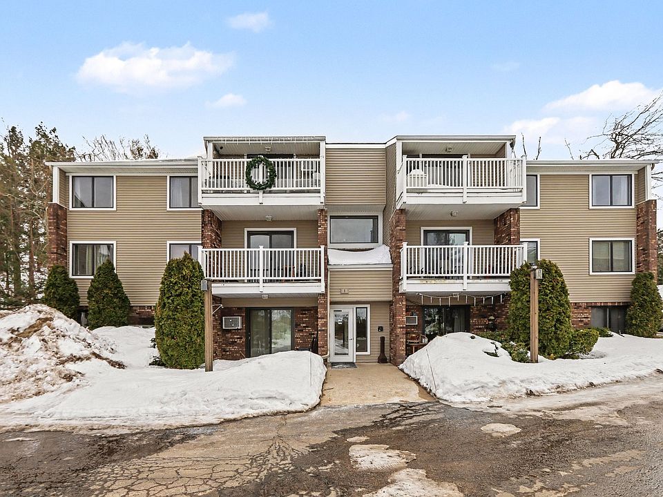1st image of 700 Hillside Dr APT 2