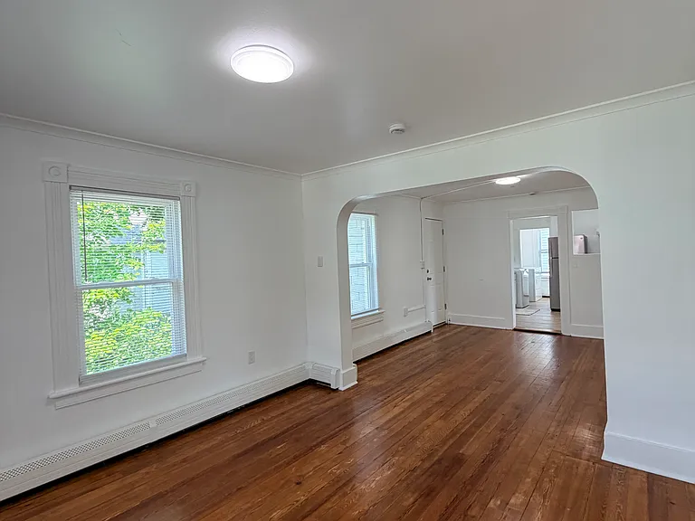 35 Maud St #2 — Photo 14