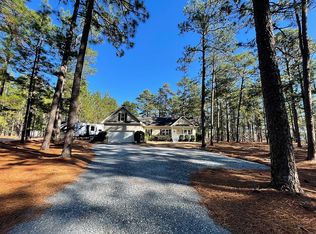 8744 Calloway Rd, Aberdeen, NC 28315