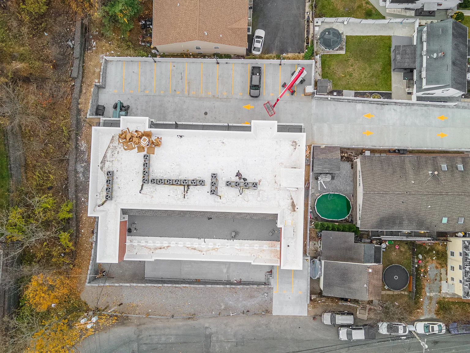 318 Dixon Ave — Photo 3