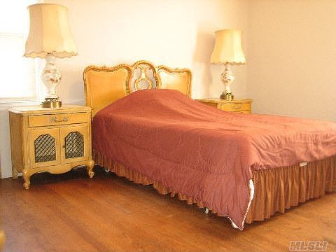 5th image of 1304 Park Ave