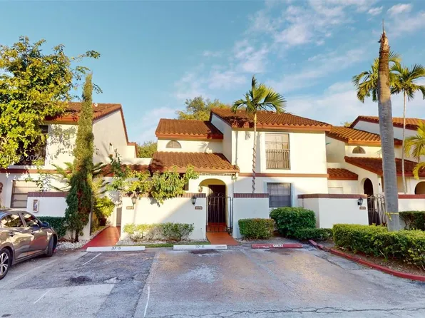 337 Ives Dairy Rd APT 5, Miami, FL 33179