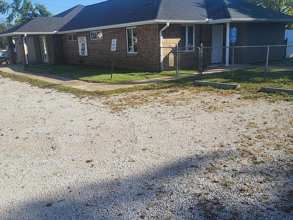 1st image of 517 Park Street Street