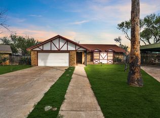 806 Westgate Cir, Laredo, TX 78041