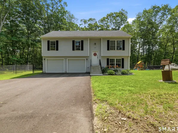 845 Old Colchester Road, Montville, CT 06370