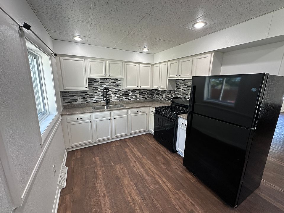 1st image of 75 Livingston St #Lft