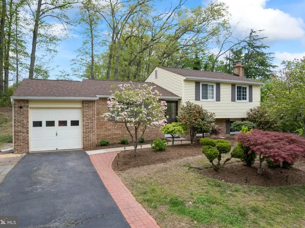 16102 Benedict Ct, Woodbridge, VA 22191