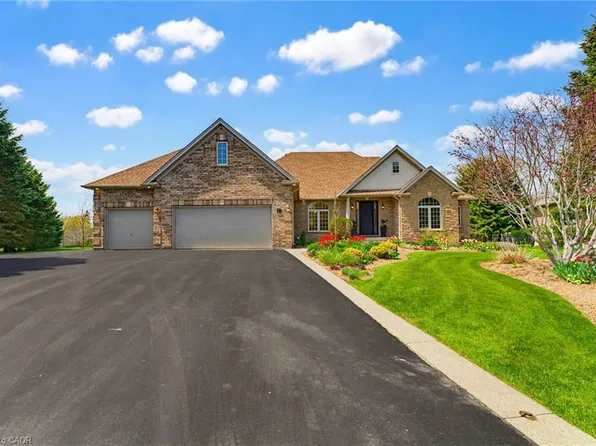 20 Savona Cres, Hamilton, ON L8N 2Z7