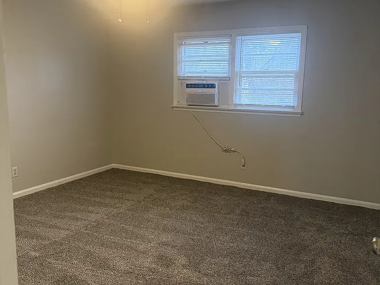 724 Kendrick St #1 — Photo 5
