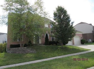 57 Bridgewater Dr, South Lebanon, OH 45065