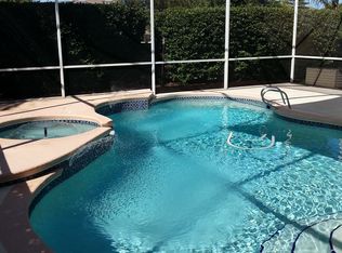 752 Carriage Hill Rd, Melbourne, FL 32940