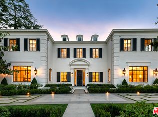 909 N Bedford Dr, Beverly Hills, CA 90210
