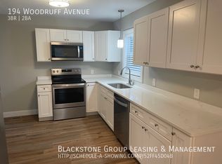 194 Woodruff Ave, South Kingstown, RI 02879