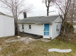 433 Wolf Lake Rd, Brooklyn, MI 49230