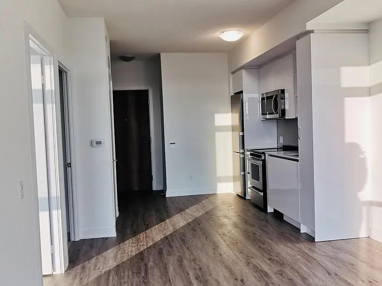 251 Manitoba St #620 — Photo 4