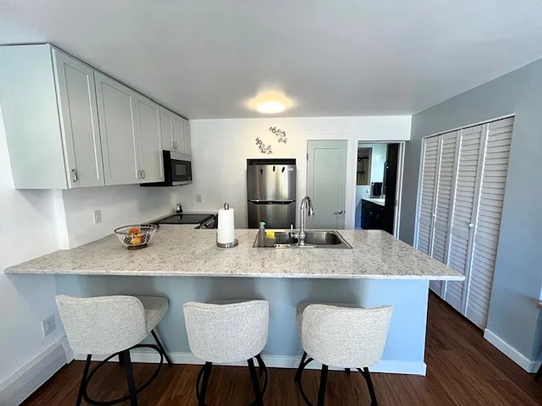 350 E La Bonte St #37 — Photo 12