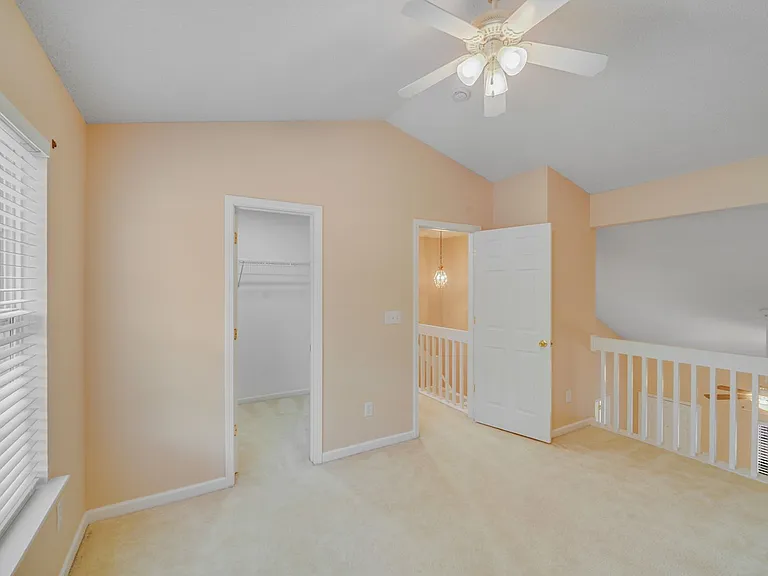15021 Deshler Ct — Photo 24