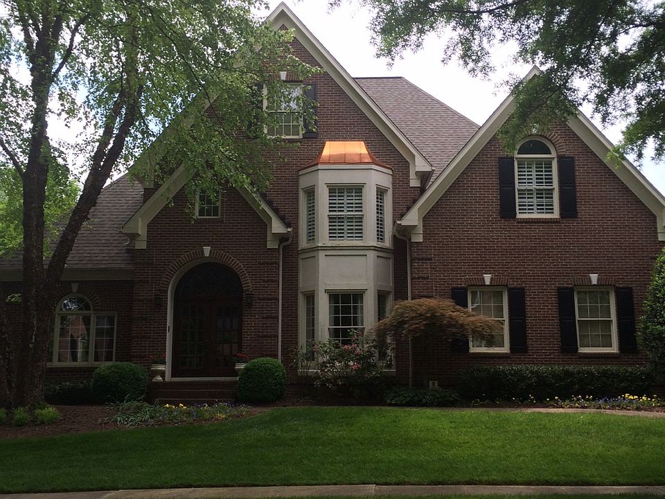 1st image of 329 Heathermoor Dr