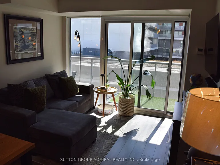 160 Flemington Rd #402 — Photo 14